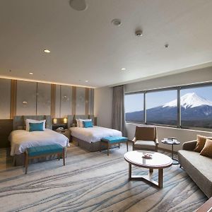 Junior Suite on Higher Floor Mr Fuji View