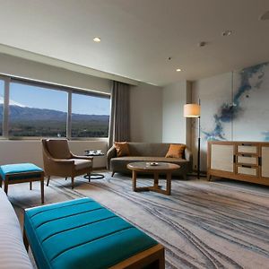 Junior Suite on Higher Floor Mt Fuji View